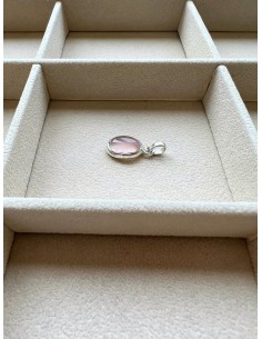 Small Oval Shape Rose...