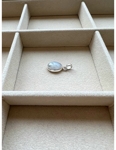 Small Oval Shape Moonstone Medal