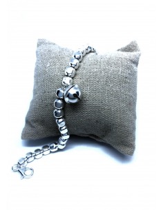 Bracciale con Pepite 7 mm e campanellino