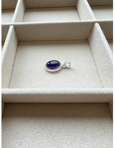 Small Oval Shape Amethyst...