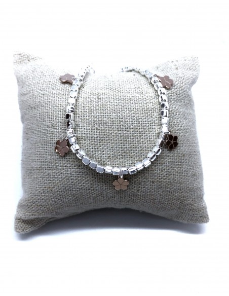 Bracciale con Pepite 3 mm e Fiori Pendenti