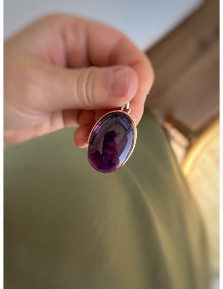 Oval Amethyst Medal 2.5 cm x 3.5 cm