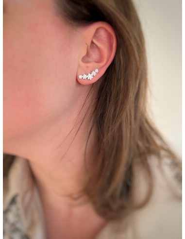 Single Earrings Flower Bouquet of Daisies