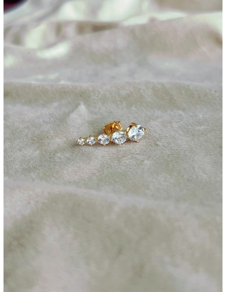 Single Earring Zircon Line