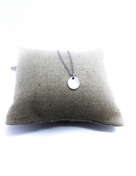 Collana Corta con Tondo Pendente Bianco