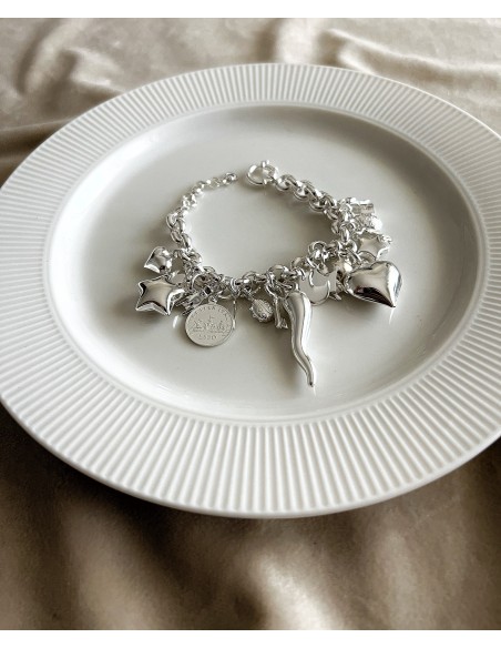 Fatum Nos Iuvat Bracelet