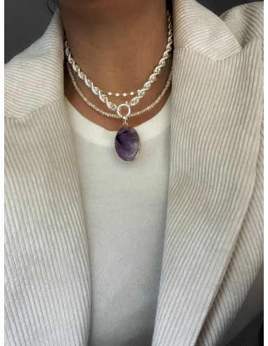 Amethyst oval medallion 3.5 cm x 2.4 cm