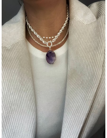 Amethyst oval medallion 3.5 cm x 2.4 cm