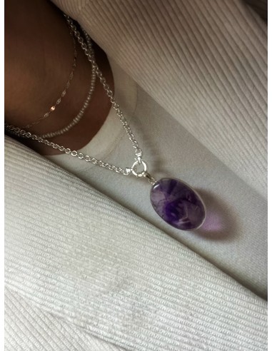 Amethyst oval medallion 4.2 cm x 2.9 cm