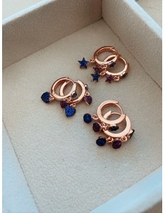 Monorecchino a Scattino con Soggetti in Zirconi Blu e Rosa