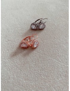 Orecchini a Monachella con Zircone a Forma di Cuore 2