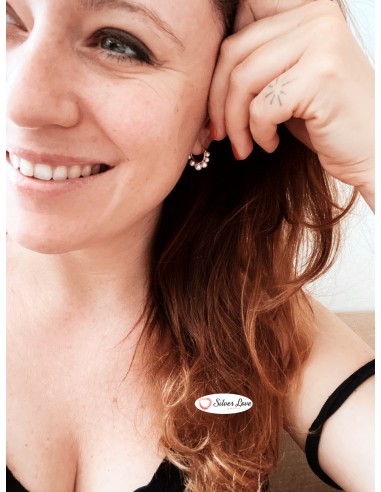 Mono Earring with All Round Pearls