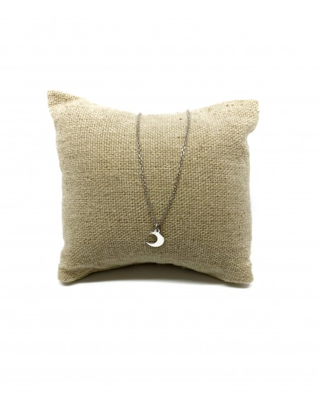 Short Strangolino Necklace with Mini Charm