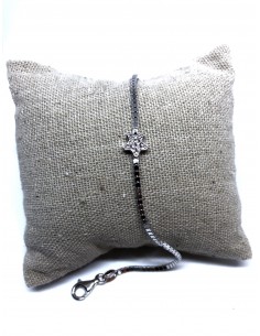 Bracciale a Maglie Lisce con Stella di Zirconi