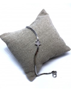 Bracciale a Maglie Lisce con Stella di Zirconi 2