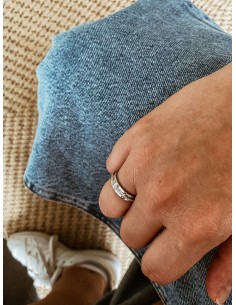 Double T Ring with Zircons