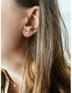 Mini Flower Lobo Earrings