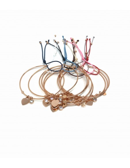 Semi-rigid bracelet with fabric