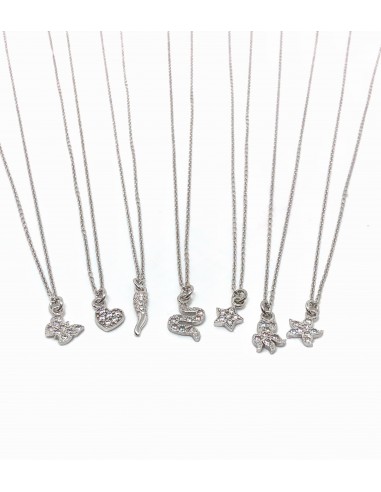 Pendant Subjects Necklace