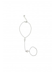 Kissing Bracelet With Heart 2