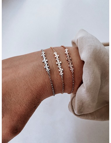 Four-leaf clover bracelet
