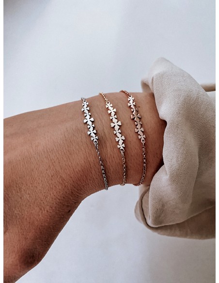 Four-leaf clover bracelet