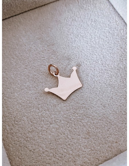 Subject Stylized Crown