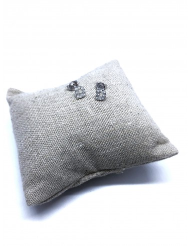 Orecchini a Lobo con Lettera di Zirconi