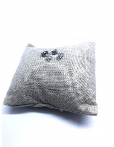 Orecchini a Lobo con Lettera di Zirconi